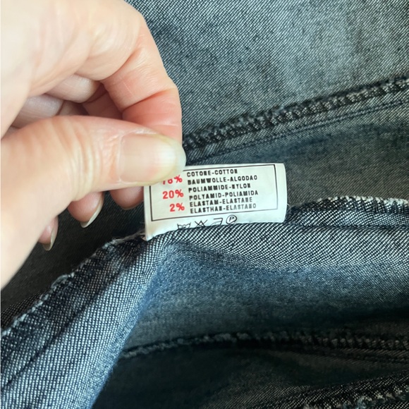 Miss Sixty Basic Italy Dark Wash Fitted Denim Jacket Size XS Y2K - Picture 6 of 9